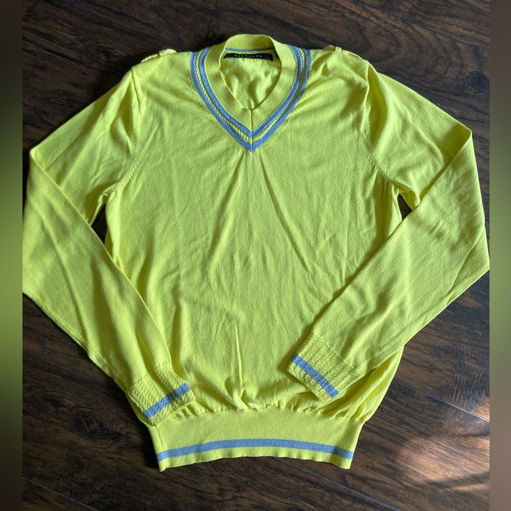 Men sweater with Epaulettes